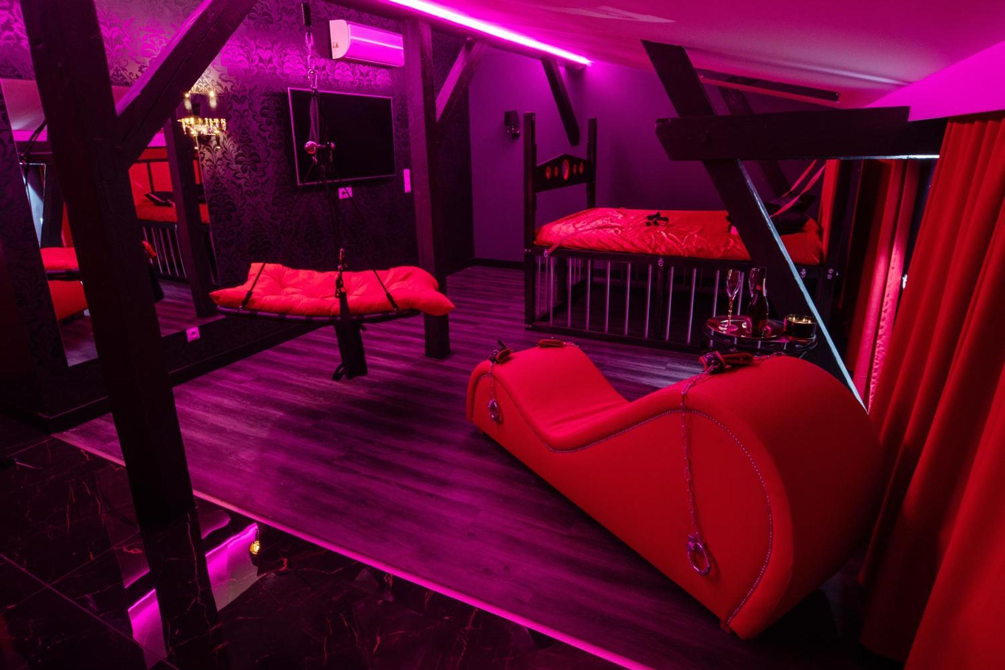 Red Palace Apartament Bdsm Bydgoszcz Dış mekan fotoğraf